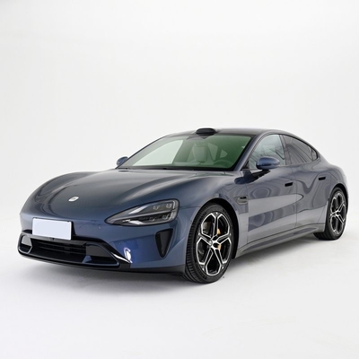 Service Life ≤1 Year Xiaomi Su7 800km Max 4WD Used Electric Auto Car Vehicle EV Car