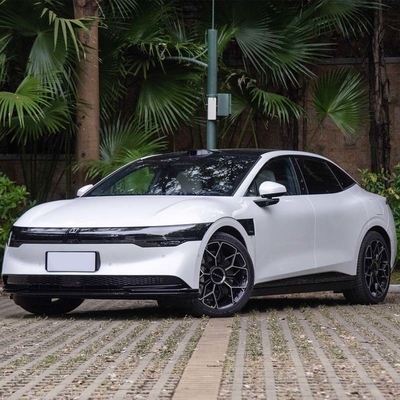Energy Vehicles Geely Zeekr 007 Auto Sedan Long Range EV Car with 5 Seats in Gray