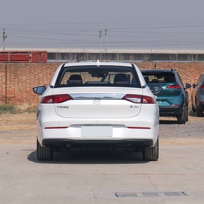 2023 Aion S Xuan 530 Auto Car 4 Door 5 Seat Sedan White Exterior Color Manual Gearbox