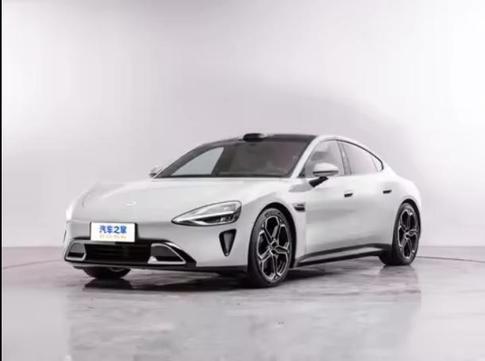 Blue 2024 Xiaomi Su7 Electric Car 700/800/830km Max 4WD Braking System Hydraulic