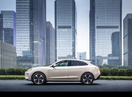 2024 Aito M5 M7 EV Electric Car with Max Cruising Range Km Nedc 210 and Left Steering