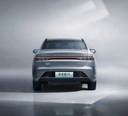 Small Family Electric Car Byd EV Destroyer 05 with Automatic Gearbox and Big Discounts