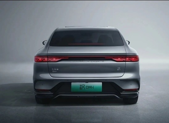 2024 Byd Han Dmi Long Range Automatic High Speed Energy Vehicle Sedan with FWD Drive