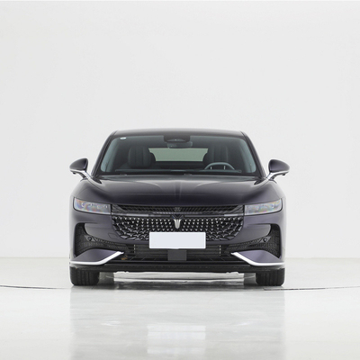 Closed Body Type 4WD Hybrid Electric Sedan Car with 5 Seats and Automatic Gearbox