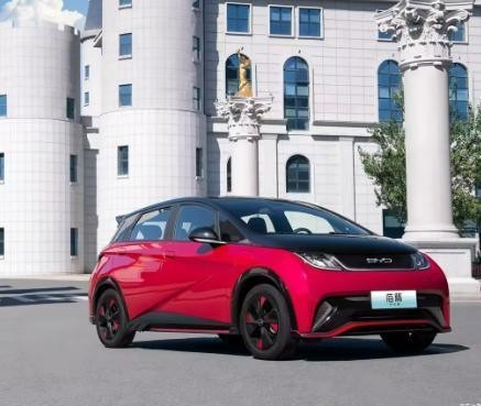 High Speed Smart 5 Seat Pure Electric Car Byd Dolphin EV Flagship Customized Request