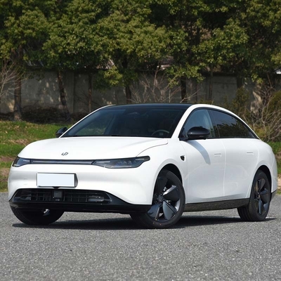 Manual Gearbox High Speed EV Black White Sedan for Adults Customized Request Customization
