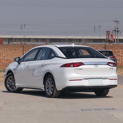 2023 Aion S Xuan 530 Auto Car 4 Door 5 Seat Sedan White Exterior Color Manual Gearbox