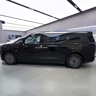 Zeekr 009 6 Seats Large MPV Electric Vehicle with 400Kw Max Power Automatic Gearbox